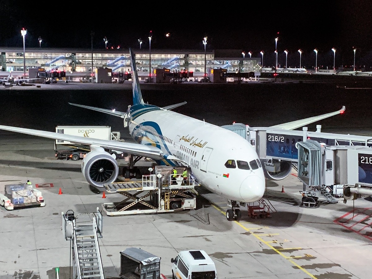 Oman Seeks Private Investment to Develop Aviation Sector